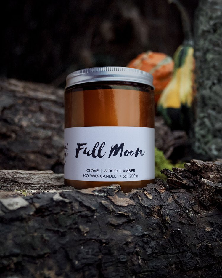 Full Moon Candle Forest & Meadow Herbal Shop and Clinic
